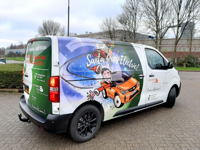 Brouwer sign voertuigreclame van vliet kerst elek demo 03