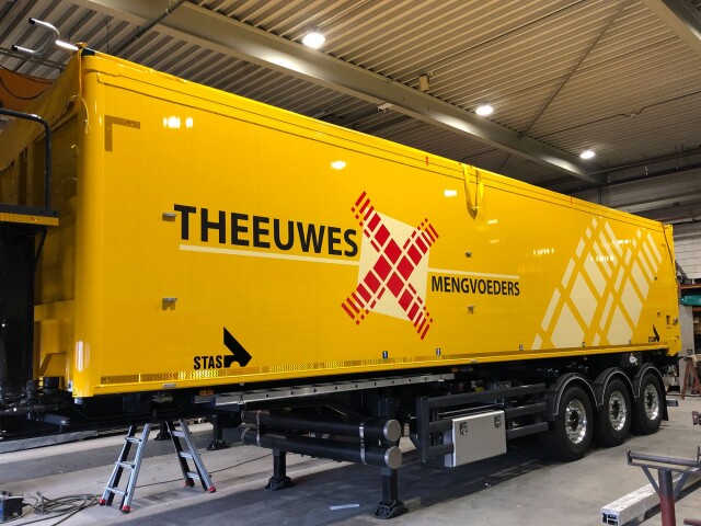 Brouwer sign voertuigreclame vd peet theeuwsen 01