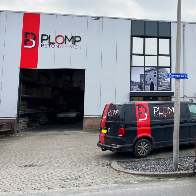 Plomp Betonwerken gevel 4